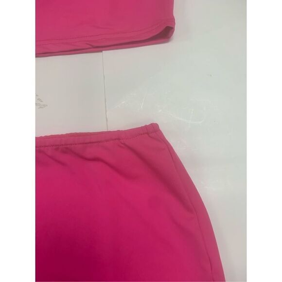 2 Piece Hot Pink Outfit Set - Picture 4 of 6